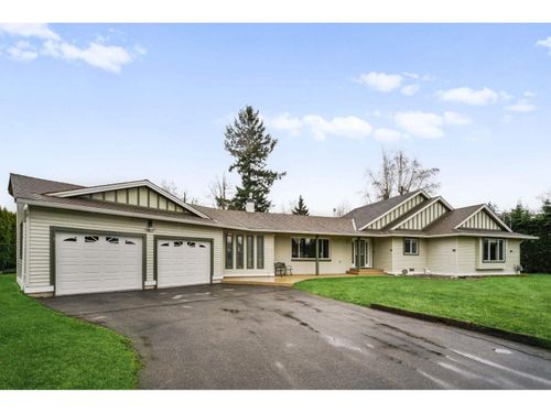 24322 46a Ave, Langley, BC, V2Z2M3 | Card Image