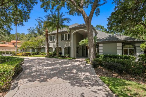 6352 W Maclaurin Dr, TAMPA, FL, 33647-1164 | Card Image