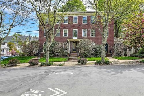 3r-231 Doyle Ave, Providence, RI, 02906-2432 | Card Image