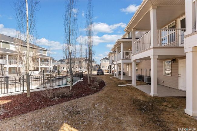 217 - 1220 Pringle Way, Townhouse with 2 bedrooms, 2 bathrooms and 3 parking in Saskatoon SK | Image 35