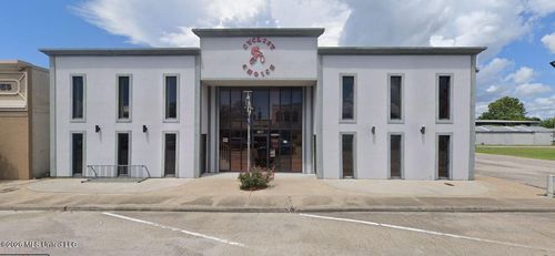 b-1927 25th Ave, Gulfport, MS, 39501-4515 | Card Image