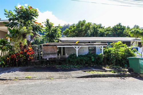 2749 Piliwai St, Honolulu, HI, 96819-2841 | Card Image