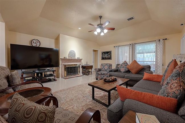 11823 Caprock Canyons Ln, House other with 4 bedrooms, 3 bathrooms and 2 parking in Sugar Land TX | Image 20