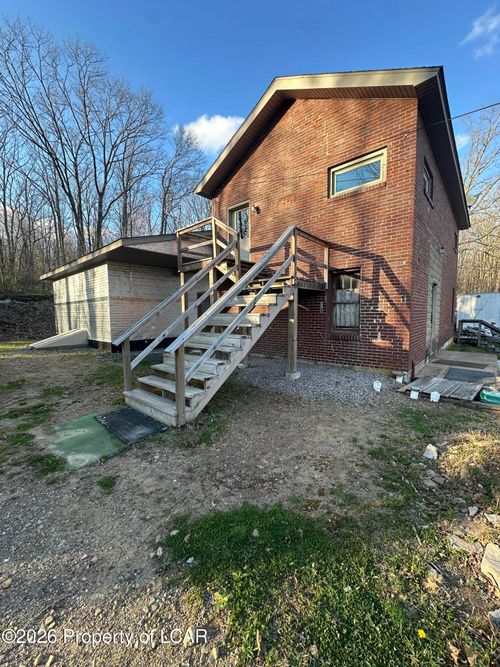 1695 State Route 940, Hazleton, PA, 18202 | Card Image