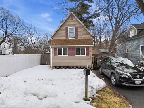57 Davenport St, Springfield, MA, 01119-1029 | Card Image