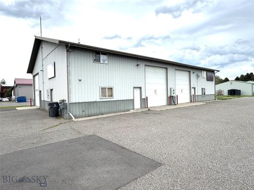 75 Spanish Peak Dr, Bozeman, MT, 59718-9481 | Card Image