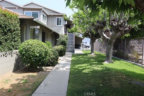 14151 Moorpark St, Sherman Oaks, CA, 91423-3306 | Card Image