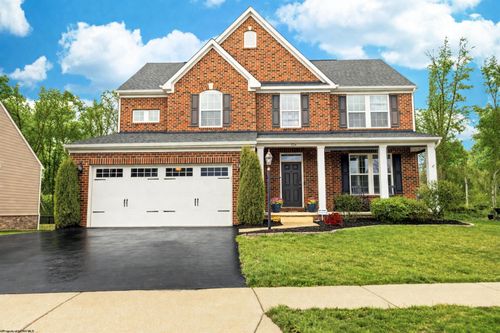 126 Summit Woods Dr, Morgantown, WV, 26508-1645 | Card Image
