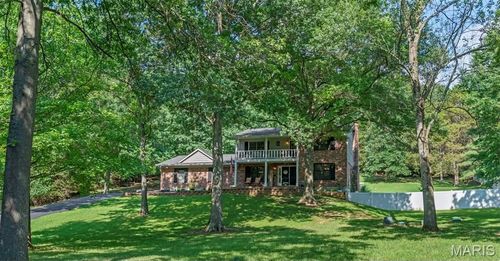 2710 Wild Valley Dr, High Ridge, MO, 63049-1542 | Card Image