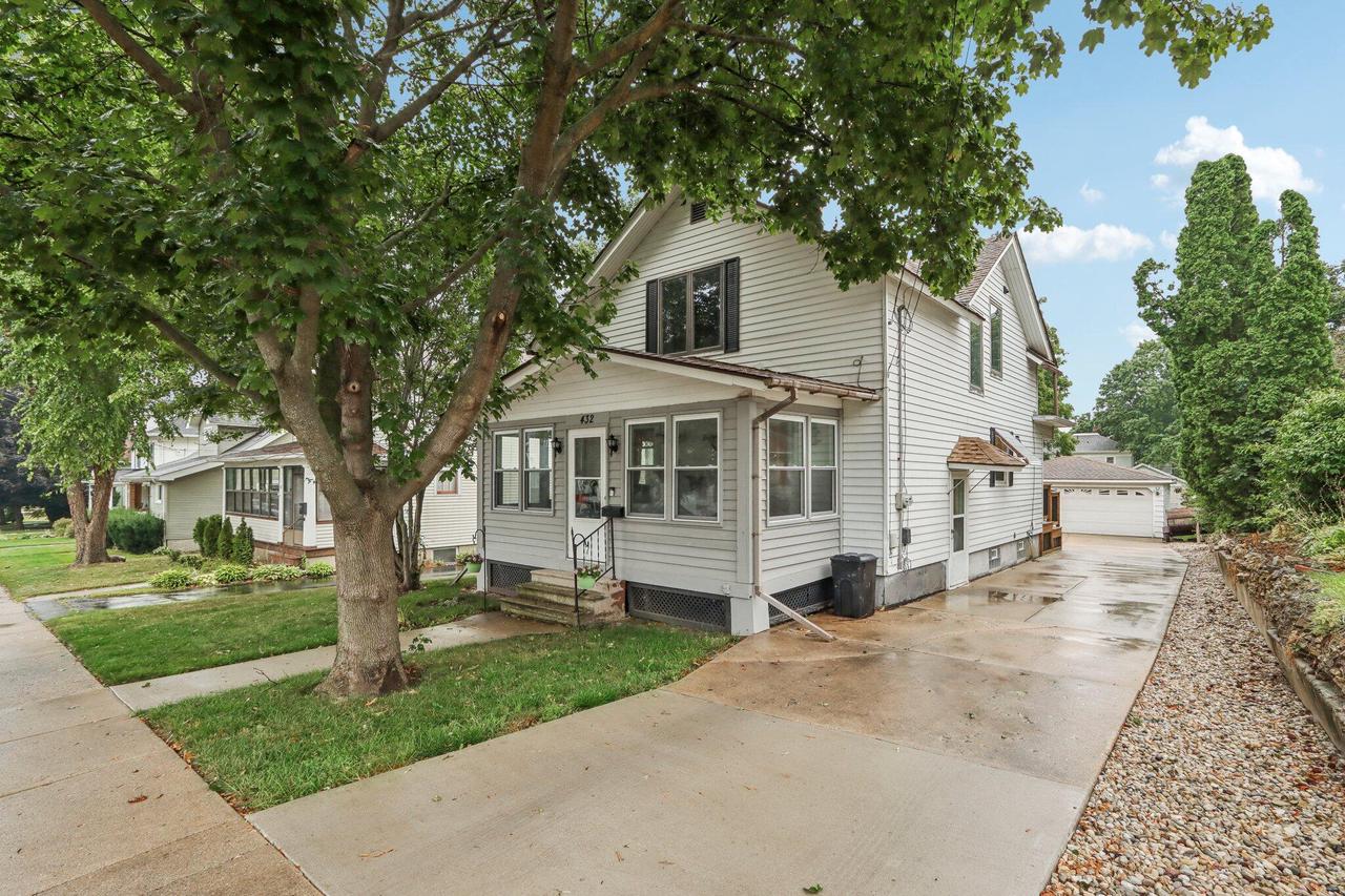 Herman St, Burlington, WI 53105