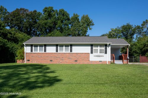 1003 River St, Jacksonville, NC, 28540-5702 | Card Image