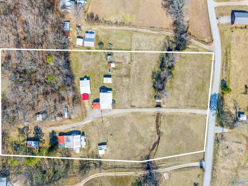 840 Bates Hollow Rd, Prospect, TN, 38477-6050 | Card Image