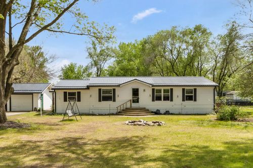 N487 Fox Dr, Montello, WI, 53949-9075 | Card Image
