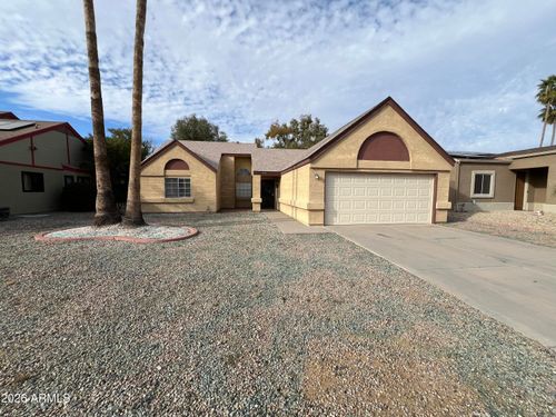 4944 W Wescott Dr, Glendale, AZ, 85308-4805 | Card Image