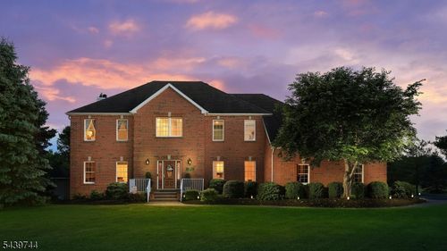 195 Fairfield Ln, Hillsborough, NJ, 08844-1708 | Card Image