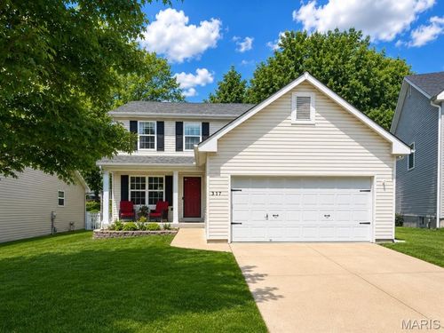 317 Hunters Heights Dr, Eureka, MO, 63025-1083 | Card Image