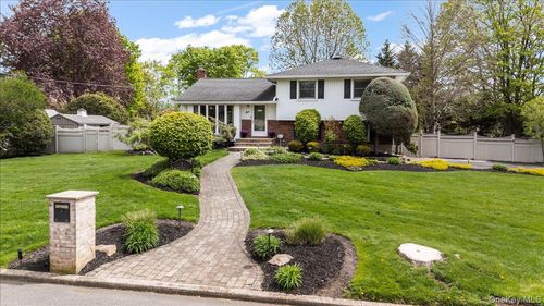 1 Nita St, East Northport, NY, 11731-5035 | Card Image