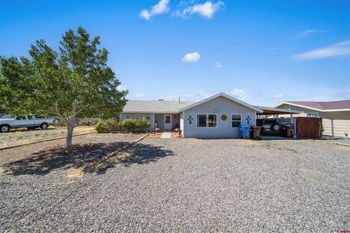 67277 Las Vegas Dr, Montrose, CO, 81401-9798 | Card Image