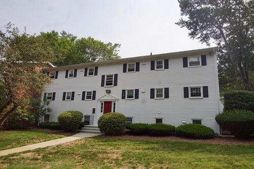 111-111 Old Meetinghouse Rd, Auburn, MA, 01501-3348 | Card Image
