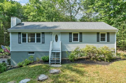109 Beaver Rd, Strafford, NH, 03884-6607 | Card Image