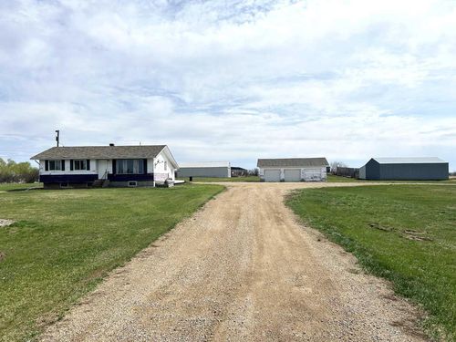 36205 Highway 872, Coronation, AB, T0C0X0 | Card Image