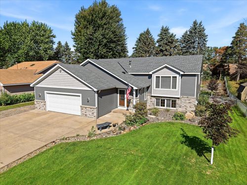 4779 108th Ln Ne, Circle Pines, MN, 55014-2309 | Card Image