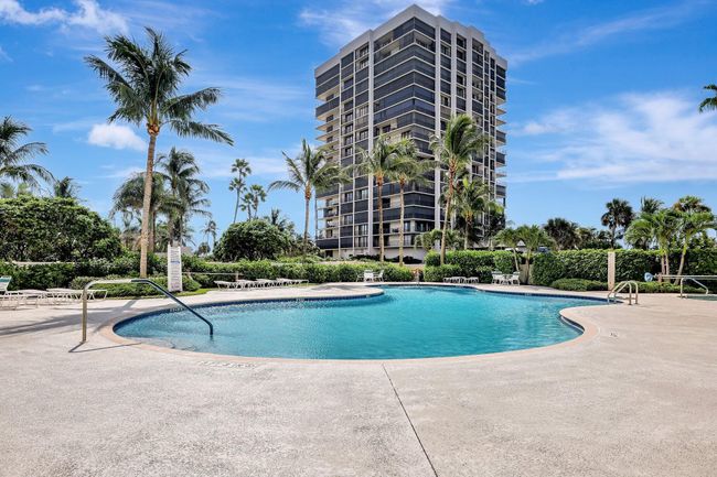 APT-1404 - 5049 N Highway A1a, Condo with 3 bedrooms, 2 bathrooms and null parking in Hutchinson Island FL | Image 8