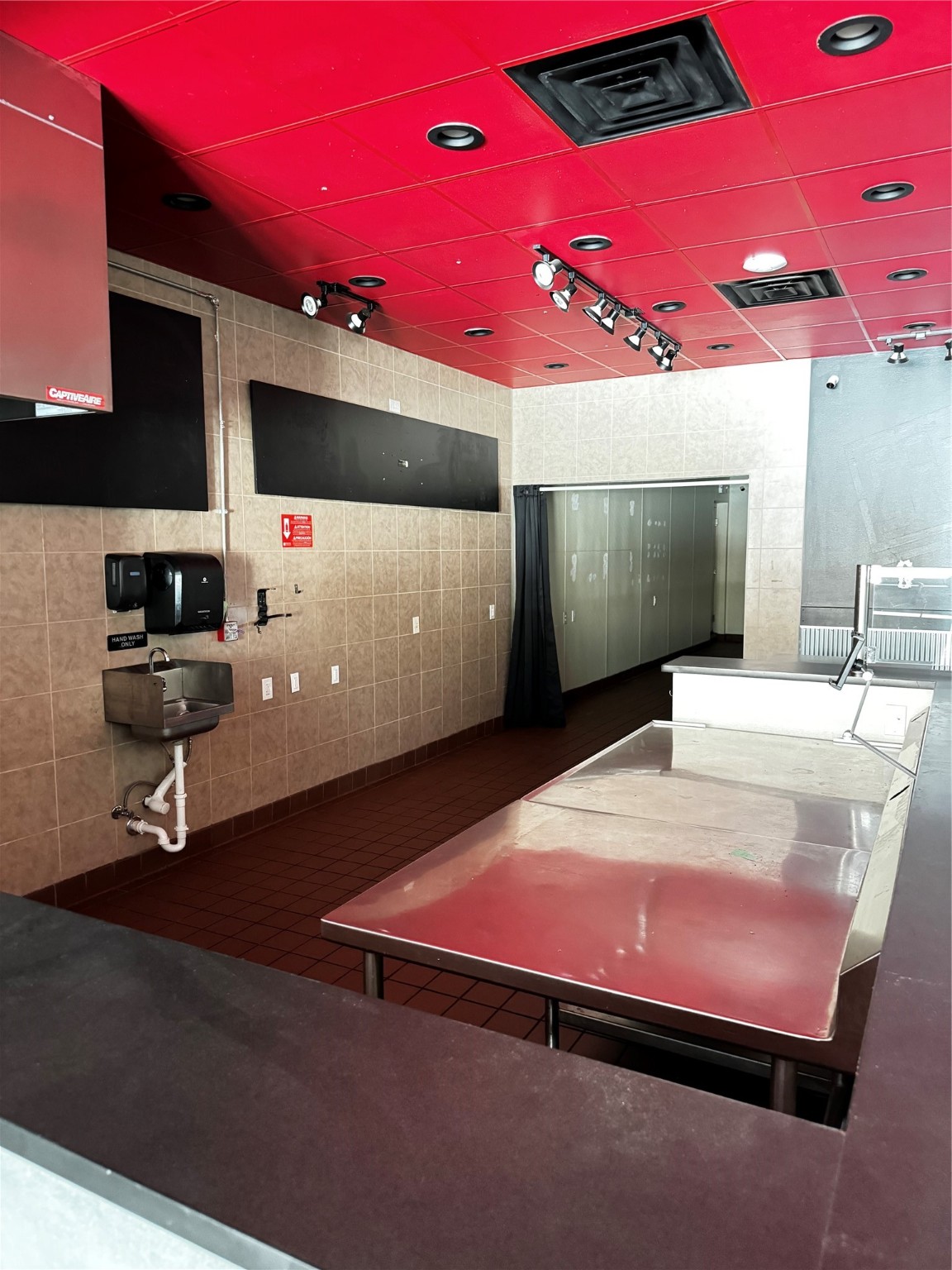 Commercial Sale in Denton