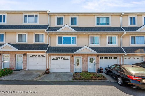 47 Seagate Court, Staten Island, NY, 10305 | Card Image