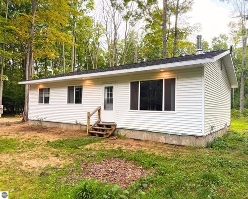 6168 Needles Ln Ne, Kalkaska, MI, 49646-9508 | Card Image