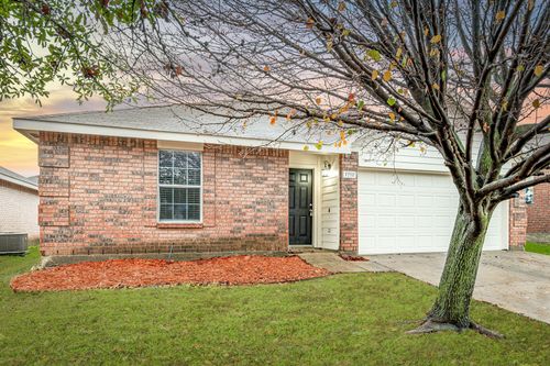 1211 Lambert Dr, Princeton, TX, 75407-2824 | Card Image