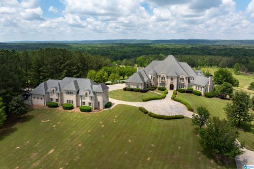 274 Autumn Ridge Dr, Columbiana, AL, 35051-3367 | Card Image