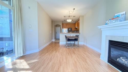 116-2083 W 33rd Ave, Vancouver, BC, V6M4M6 | Card Image