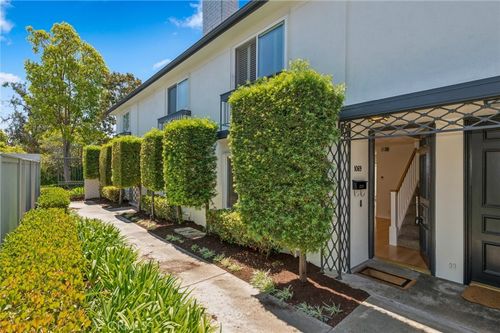 1069 Dover Dr, Newport Beach, CA, 92663-5720 | Card Image