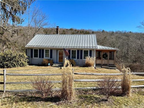 2 Valley Rd, New Preston Marble Dale, CT, 06777-1223 | Card Image