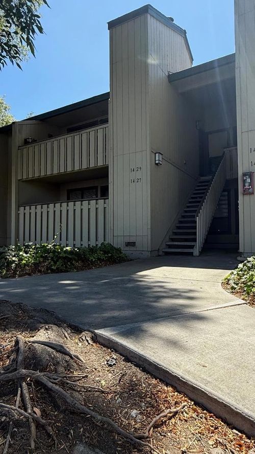 1427 Alma Loop, San Jose, CA, 95125-1770 | Card Image