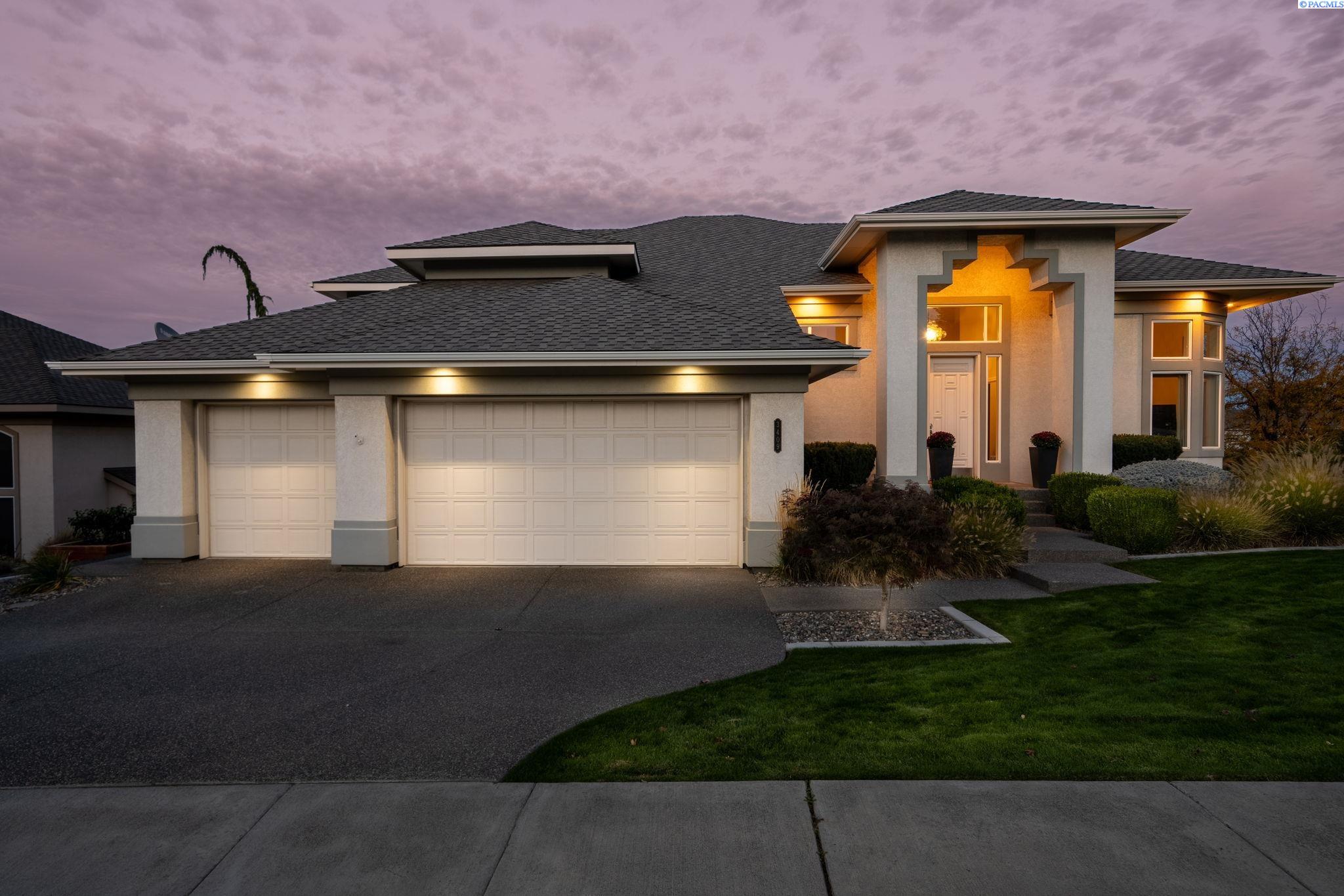Johnson St, Kennewick, WA 99337