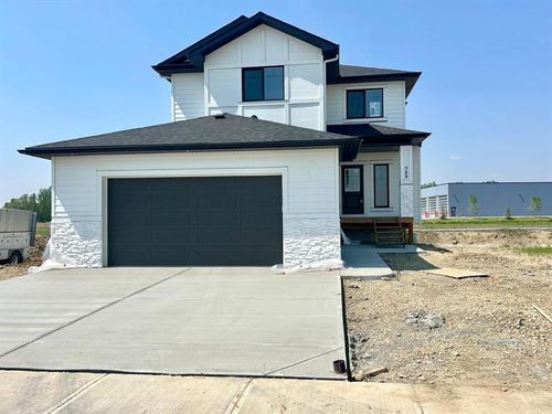 709 Mandalay Blvd, Carstairs, AB, T0M0N0 | Card Image