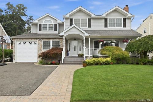 1844 Jefferson Ave, North Bellmore, NY, 11710-2618 | Card Image