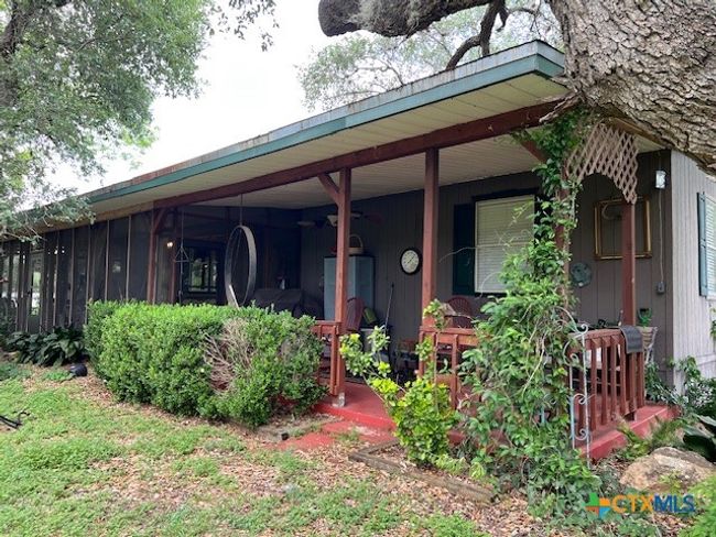 1037 Noll Rd, House other with 3 bedrooms, 3 bathrooms and null parking in Meyersville TX | Image 10
