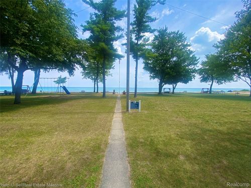 5871 Manor Dr, Fort Gratiot, MI, 48059-2830 | Card Image