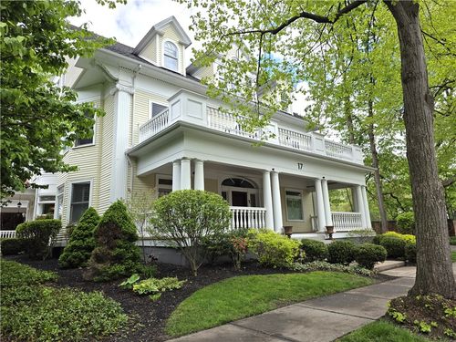 17 Sibley Place Un#03, Rochester, NY, 14607 | Card Image