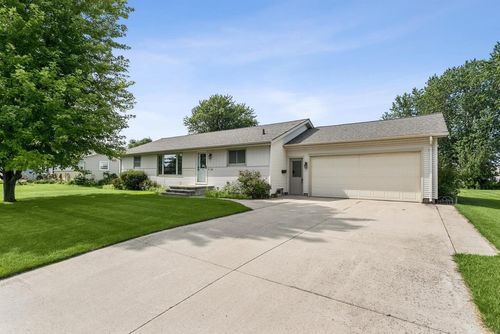 308 Birch Lane, Reedsville, WI, 54230 | Card Image