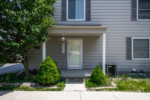 8307 Camelot Ct, Mount Morris, MI, 48458-8827 | Card Image
