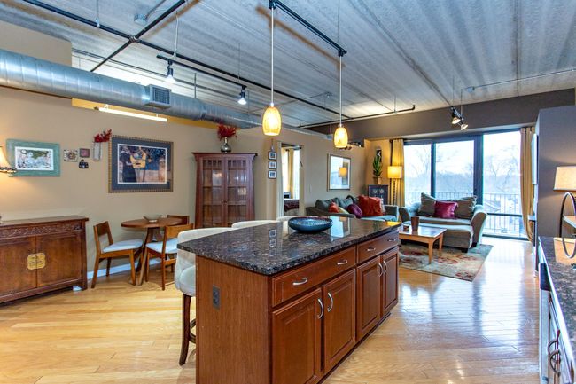 UNIT-424 - 101 Curry Ave, Condo with 2 bedrooms, 2 bathrooms and null parking in Royal Oak MI | Image 27