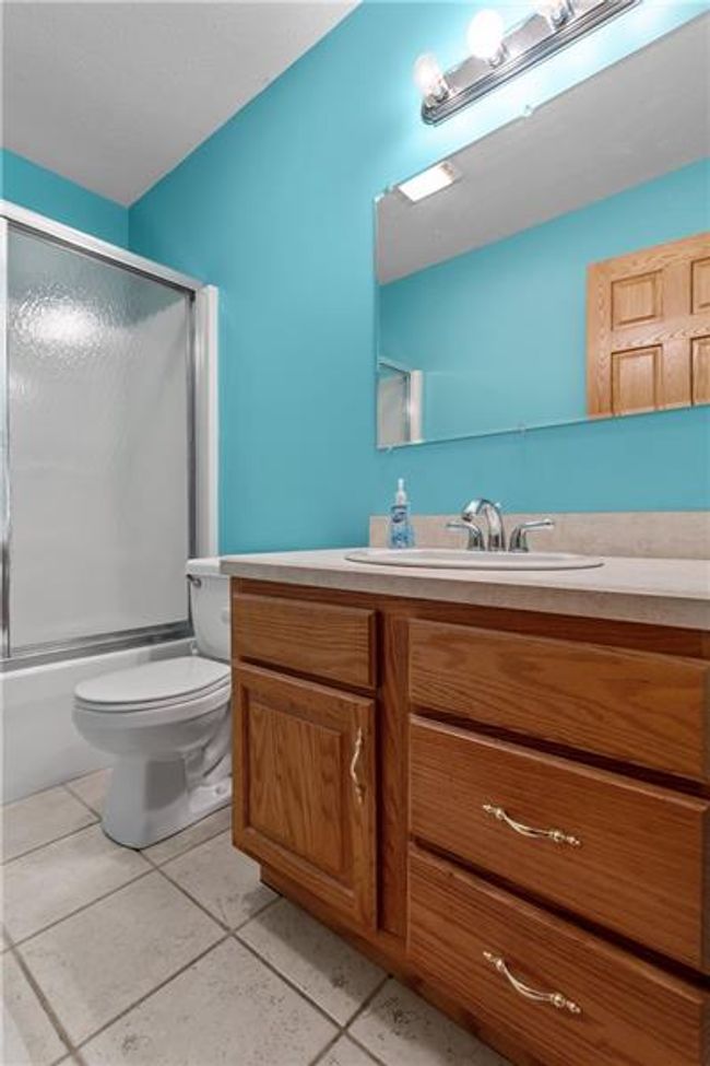 1936 Lori Ln, Sold in Hermitage Zoocasa