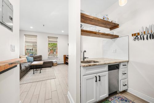 apt-1-5-54 Magnolia Ave, Jersey City, NJ, 07306-1894 | Card Image