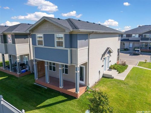 418-100 Chaparral Boulevard, Martensville, SK, S0K0A2 | Card Image