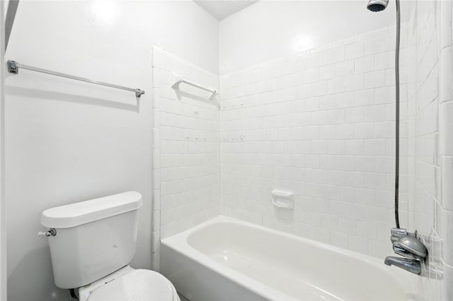 21319 Indigo Ruth Dr, House other with 3 bedrooms, 2 bathrooms and 2 parking in Spring TX | Image 9