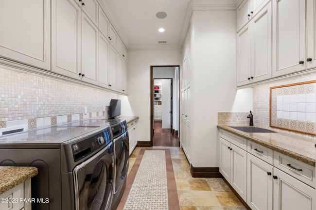 Laundry Room | Image 69
